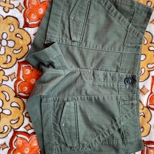 Women’s shorts